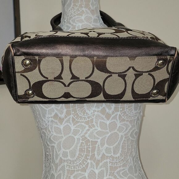 Vtg Coach Signature Shoulder Tote Purse Pockets Pouches Twist Lock Blue Interior - Picture 8 of 16